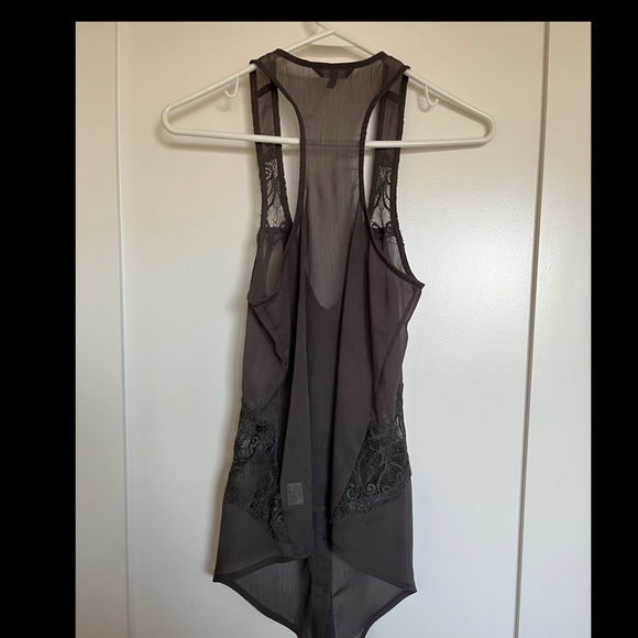 Lace grey button up Tank top - Picture 3 of 3